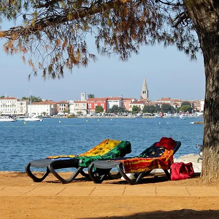 With Parking Space - 7265 Lägenhet Poreč